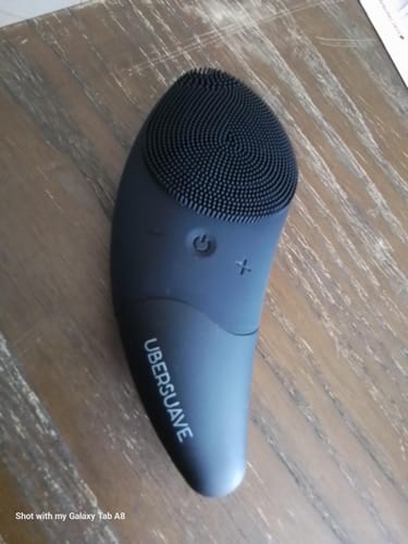 Customer photo review of Ubersuave Debonair Regimens The Debonair Facial Cleansing and Toning Device