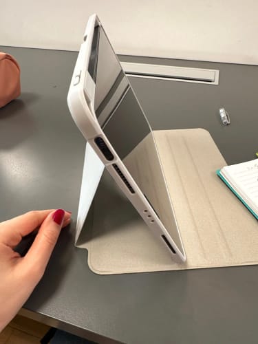 Customer photo review of FlexiSnap 360 Smart Leather iPad Case