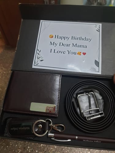 Customer photo review of Personalized Wallet, Keychain, Pen & Belt Gift Set for Men