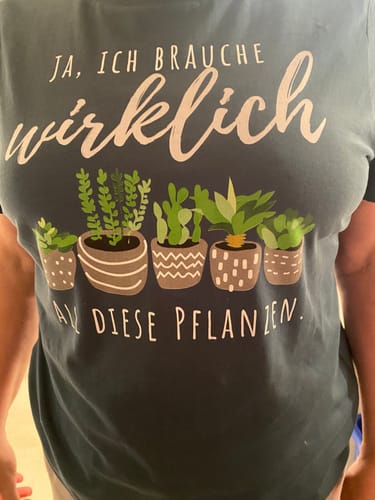 Customer photo review of All diese Pflanzen - Damen Premium Bio Shirt
