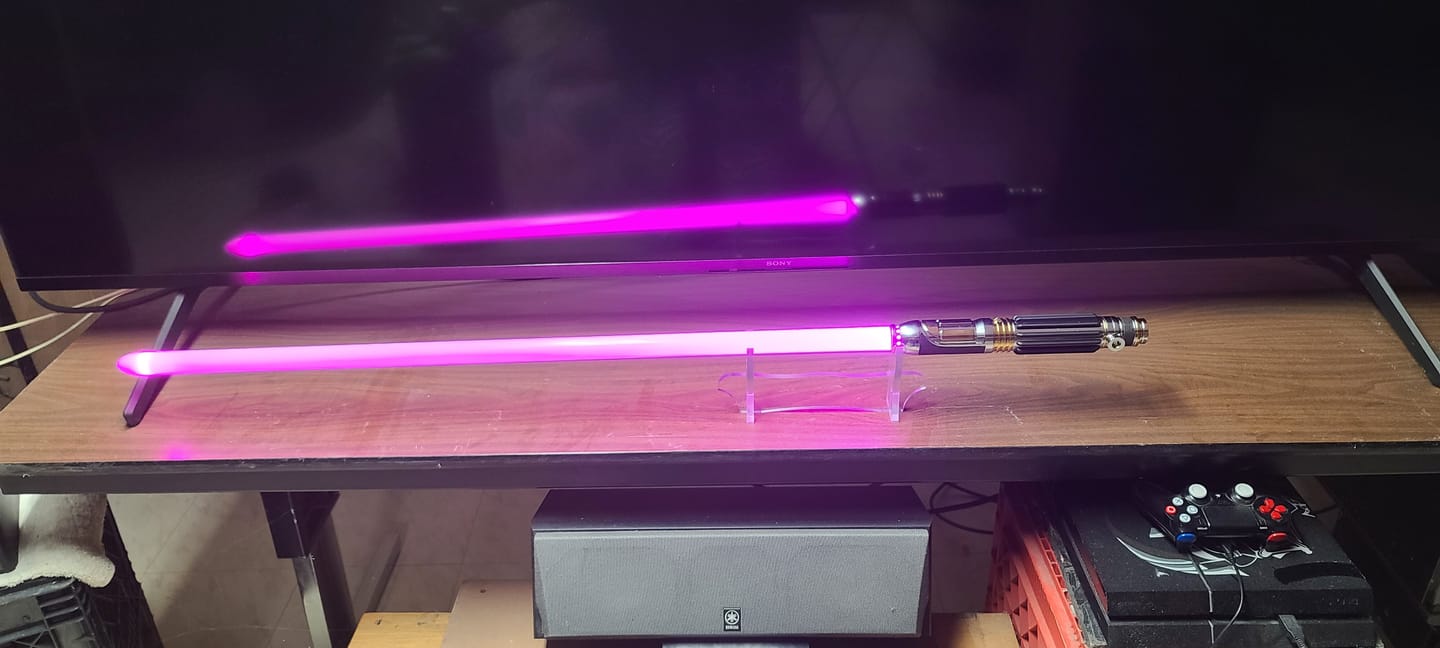 Customer photo review of Mace | Saber