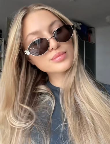 Customer photo review of Celeste - Sonnenbrille