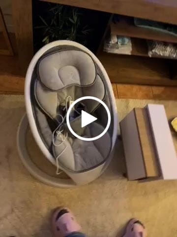 Customer video review of Silla Mecedora para bebé
