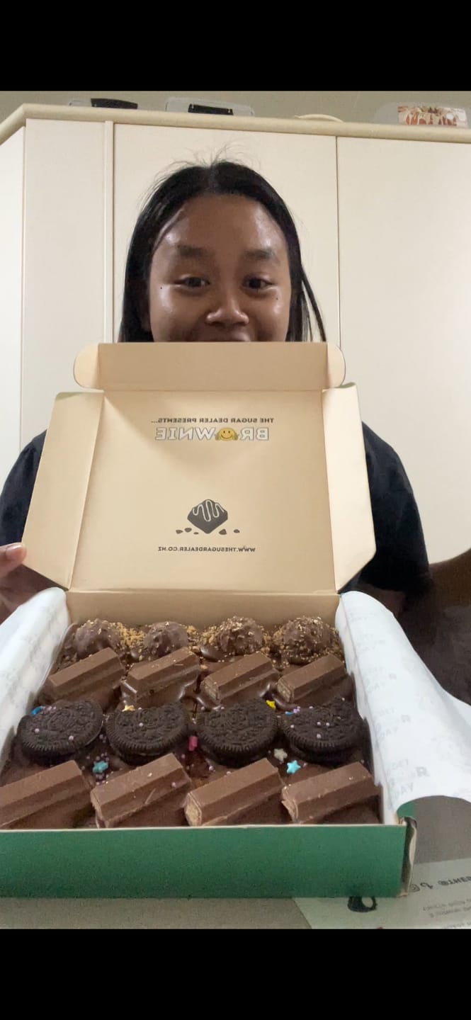 Customer photo review of Favourites brownie