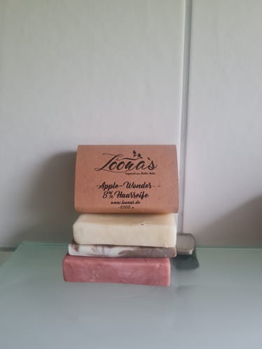 Customer photo review of 8% Apple-Wonder Haarseife (Haarglanz & fluffig-weiches Haar)