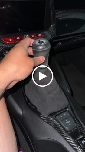 Customer video review of 2016-2024 Chevy Camaro Custom Carbon Fiber Manual Shift Knob