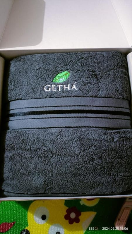 Customer photo review of Getha Lux Towel - Dark Grey