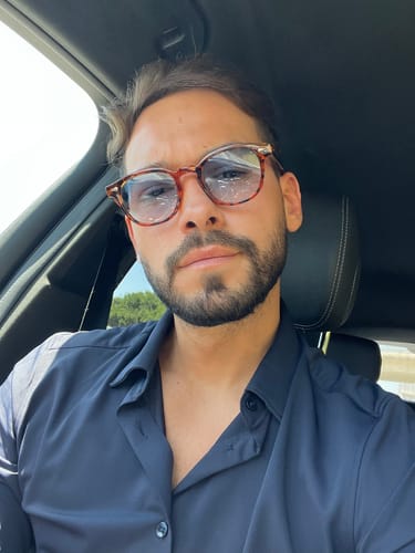 Customer photo review of KARL | Leopard Fade