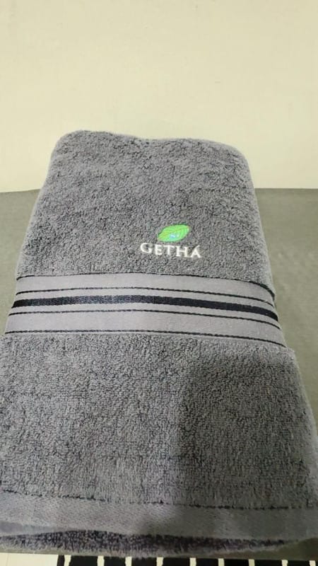 Customer photo review of Getha Lux Towel - Dark Grey