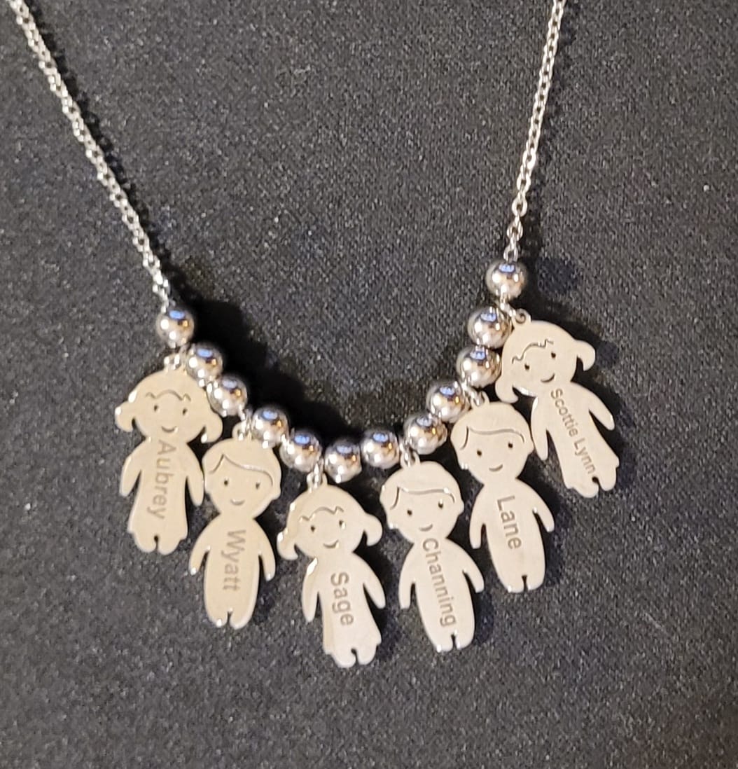 Customer photo review of Personalised My Children Necklace