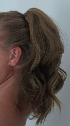 Customer photo review of Stranded Medium Flicky Clip-on Ponytail #10/12 Pansy