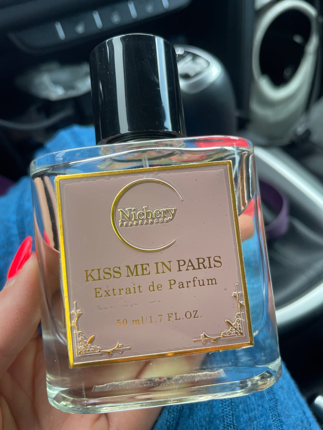 Customer photo review of Nichery Kiss Me in Paris Extrait de Parfum - Unisex 50ml - ÚJ ÜVEG