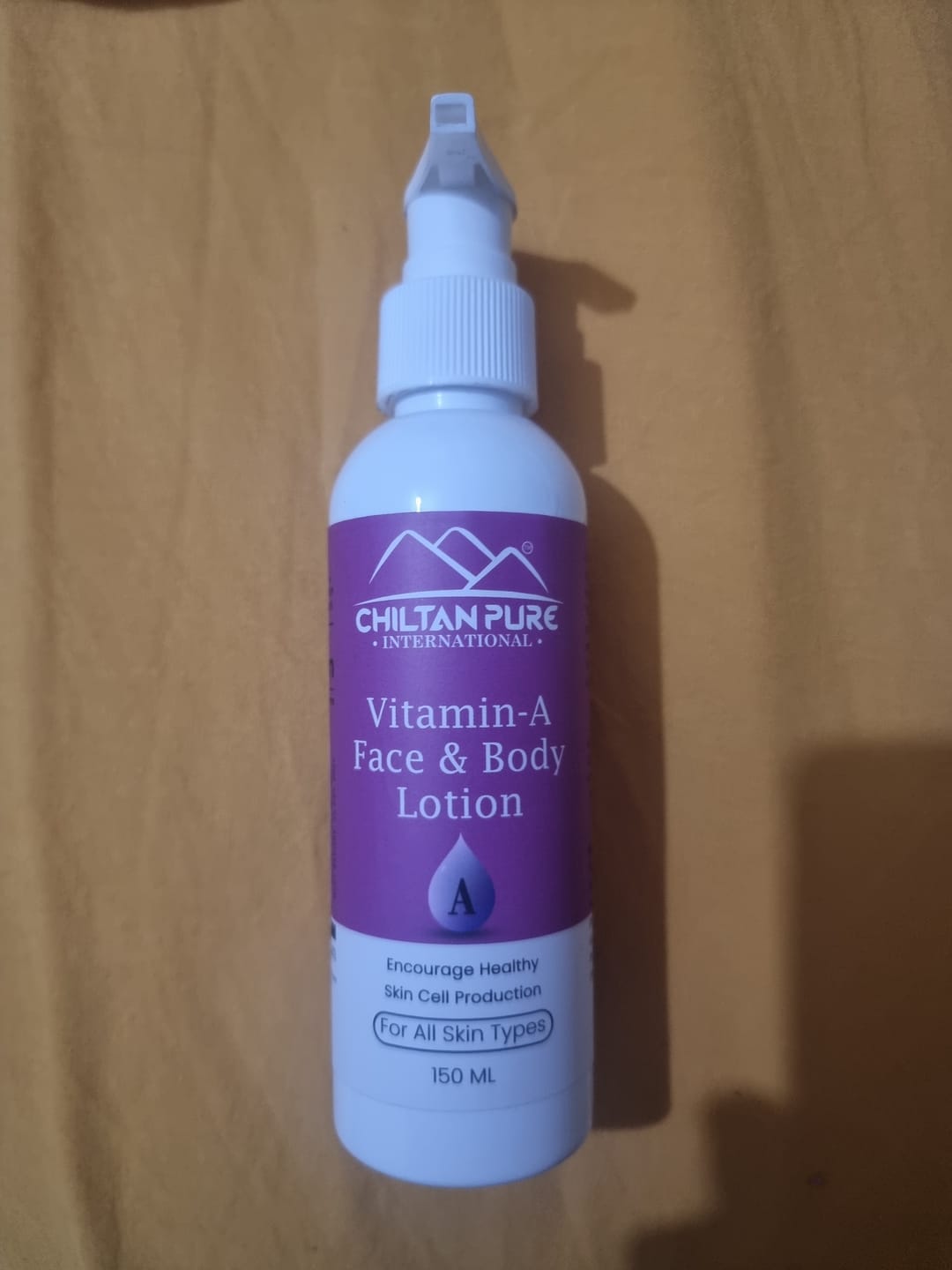 Customer photo review of Vitamin-A Lotion - Contains Anti-inflammatory Properties - Helps To Regulate Skin Cells, Reduces Clogged Pores, Stimulates Collagen Production, Reduces The Appearance Of Fine Lines & Wrinkles