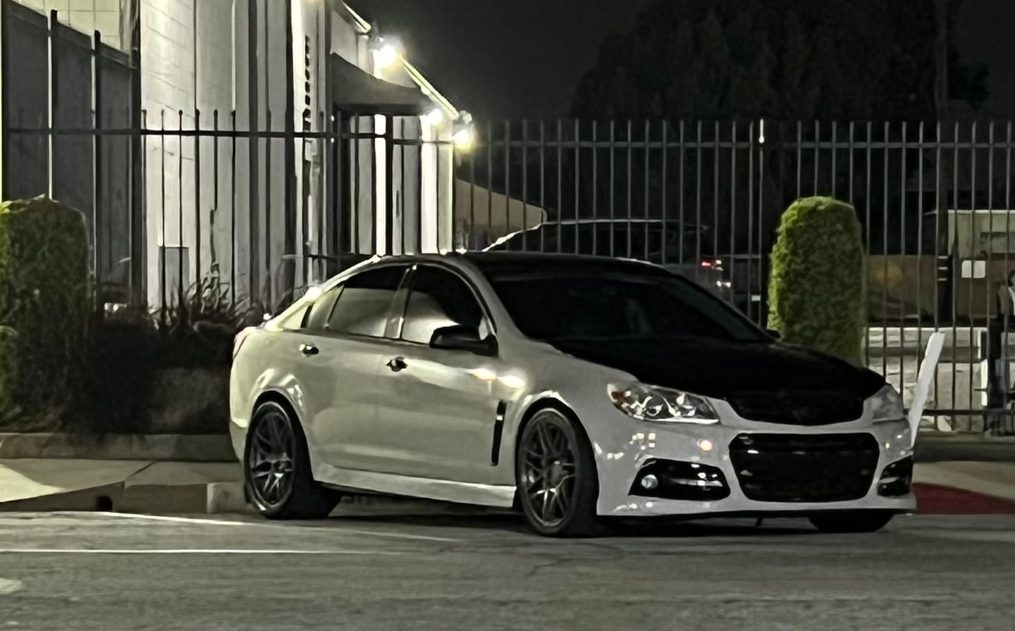 Customer photo review of High Glossy Gainsboro Gray Vinyl Wrap