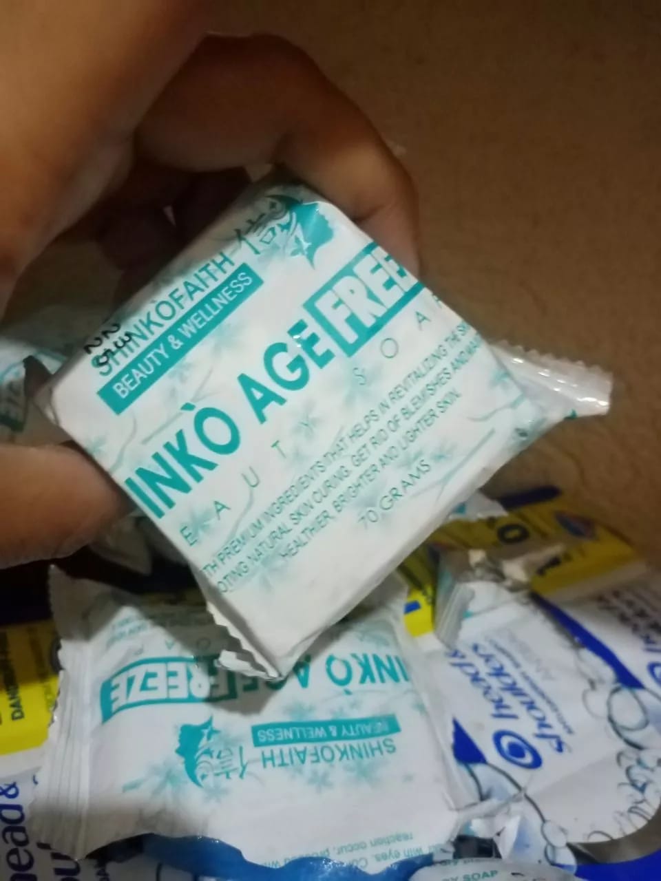 Customer photo review of SHINKO AGE FREEZE WHITENING SOAP