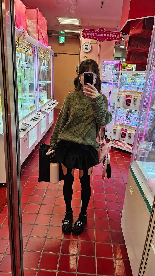 Customer photo review of Audrey Opaque Garter Stocking Tights
