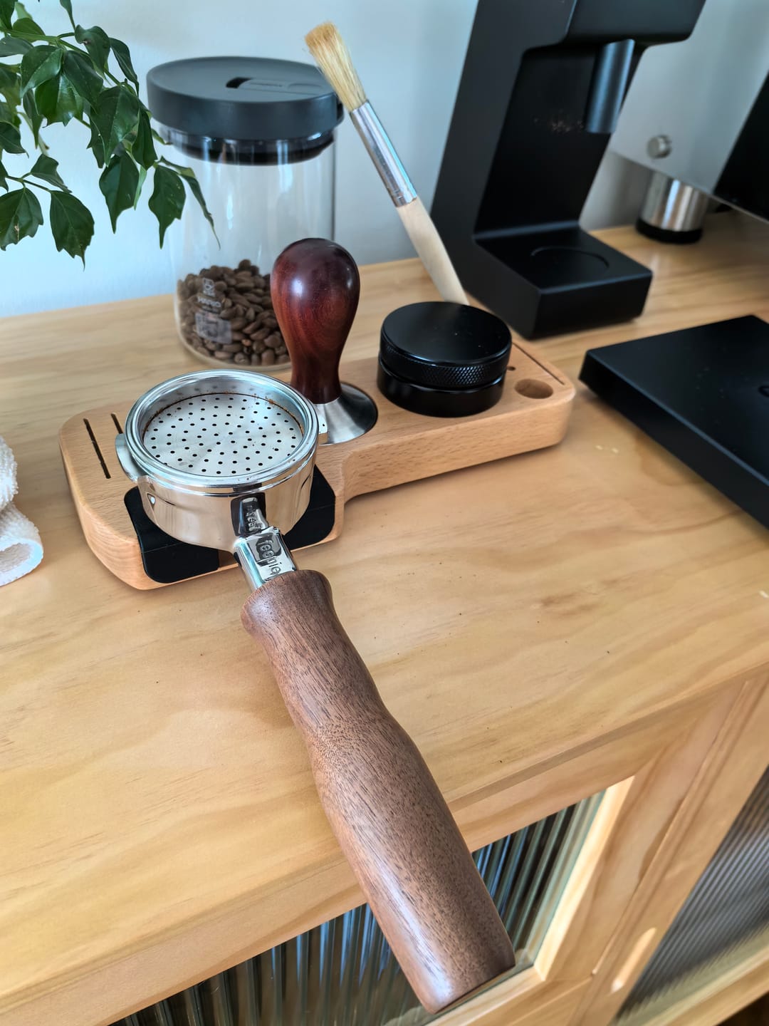 Customer photo review of Stainless Steel Bottomless Portafilter with Walnut Handle