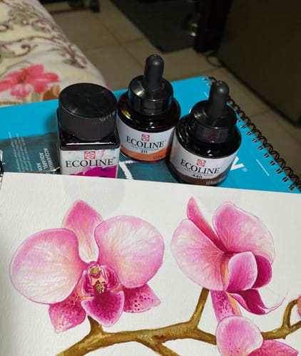Customer photo review of Ecoline - Acuarela Líquida 30 ml con Gotero