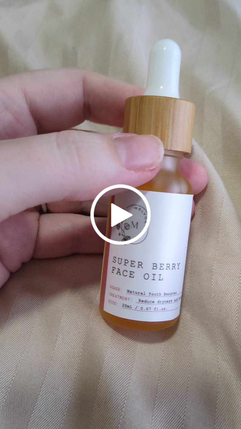 Customer video review of Super Berry Face Oil