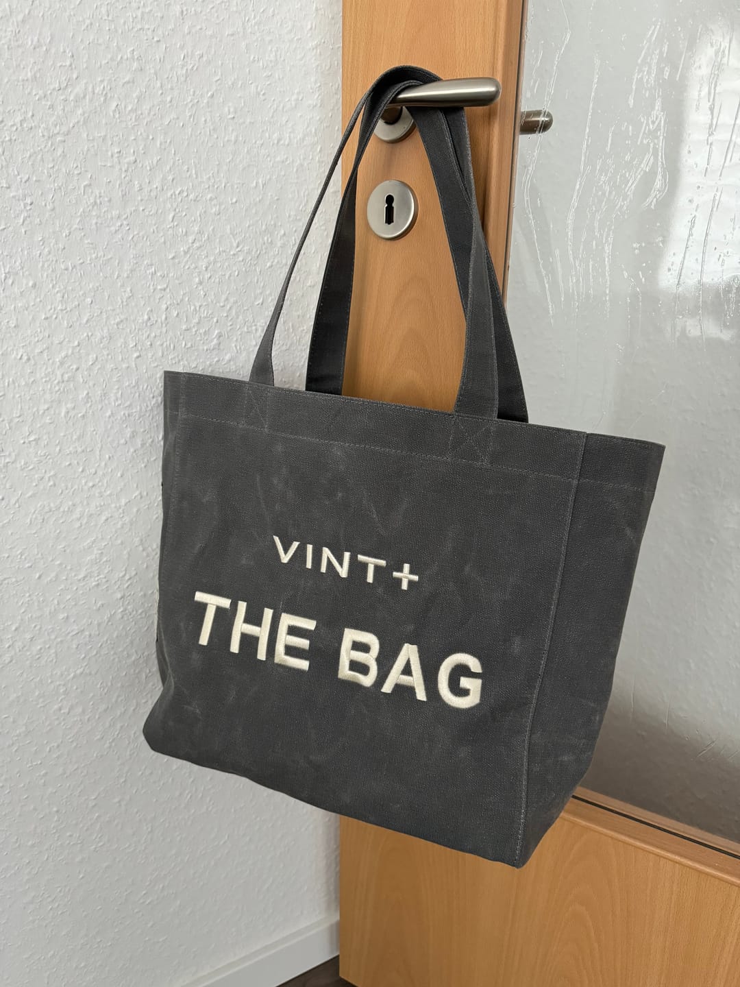Customer photo review of CANVAS BAG - BIG - GRAU
