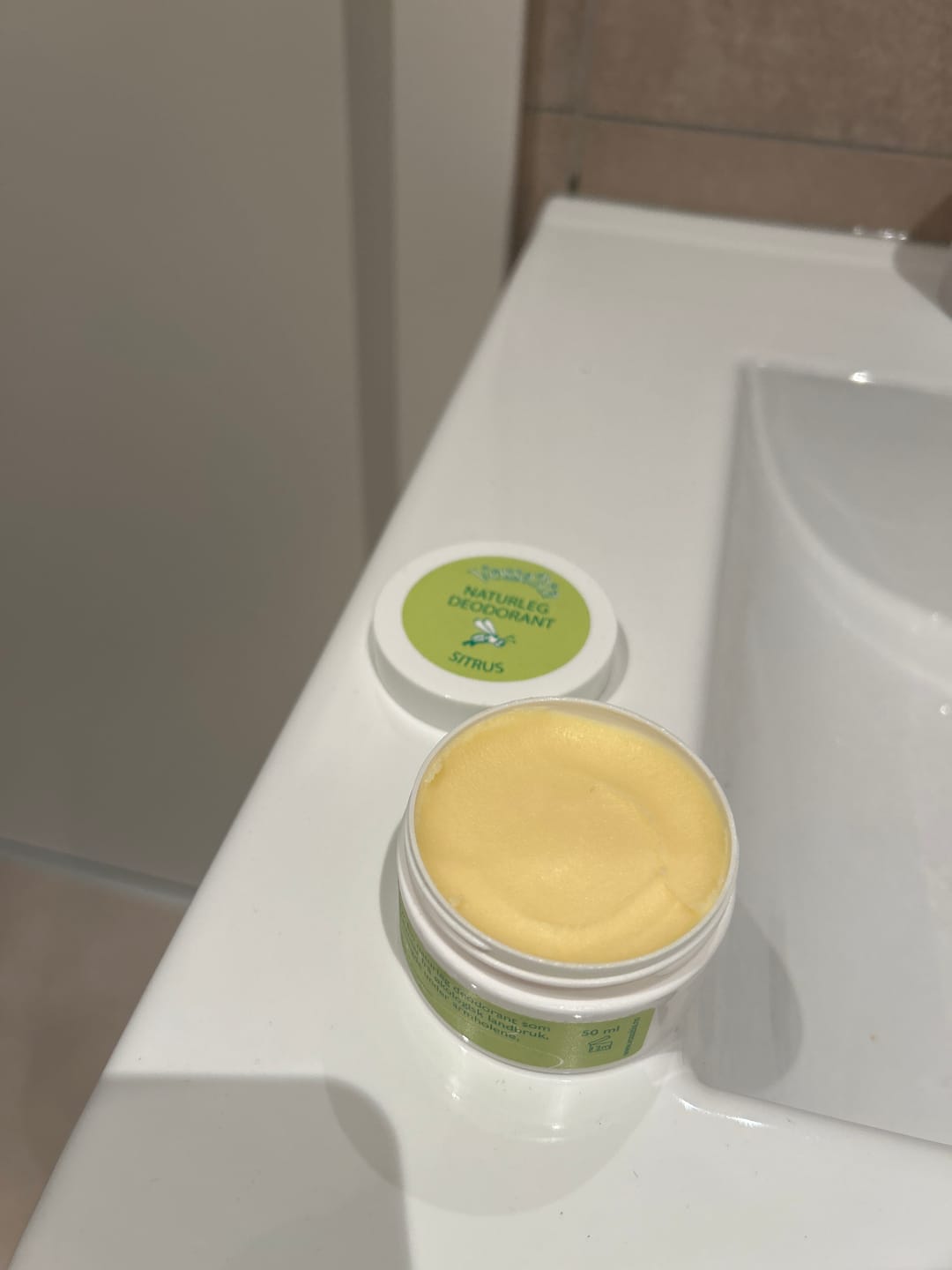 Customer photo review of Deodorant Citrus