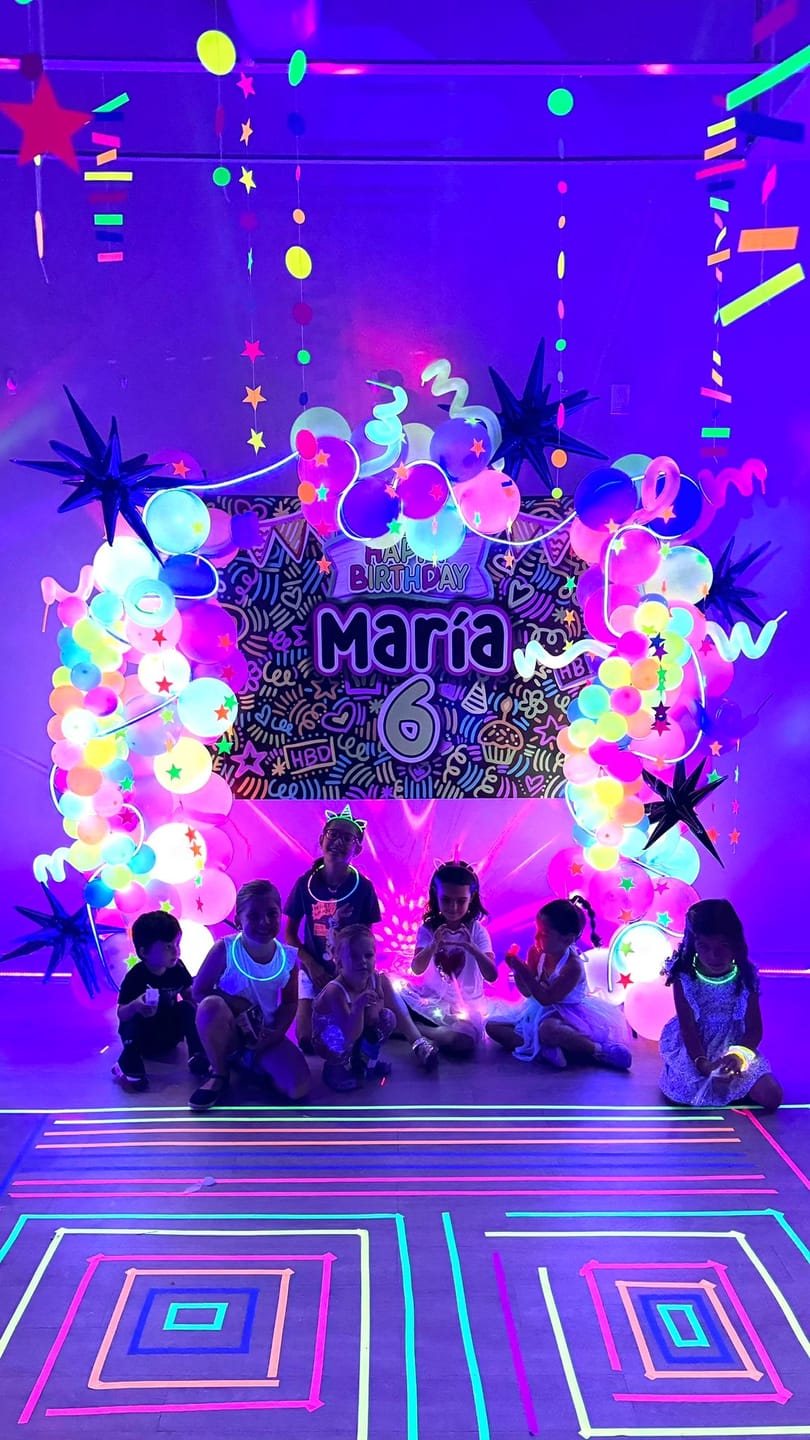 Customer photo review of Personalized Party Banner Neon Girl 2