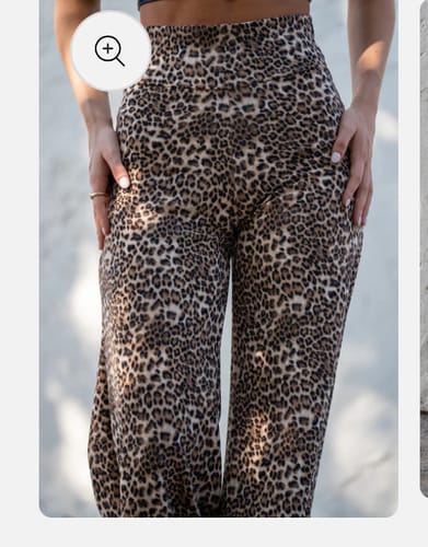 Customer photo review of Pantalones Animal Print