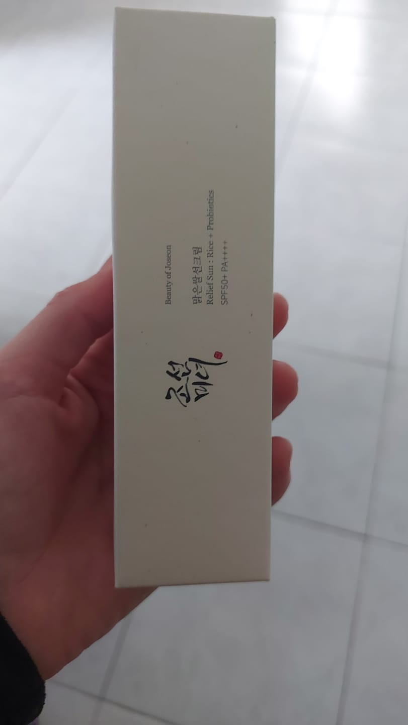 Customer photo review of BEAUTY OF JOSEON - Relief Sun Rice + Probiotics SPF50+ PA++++ 50 ML | Protector Solar Hidratante