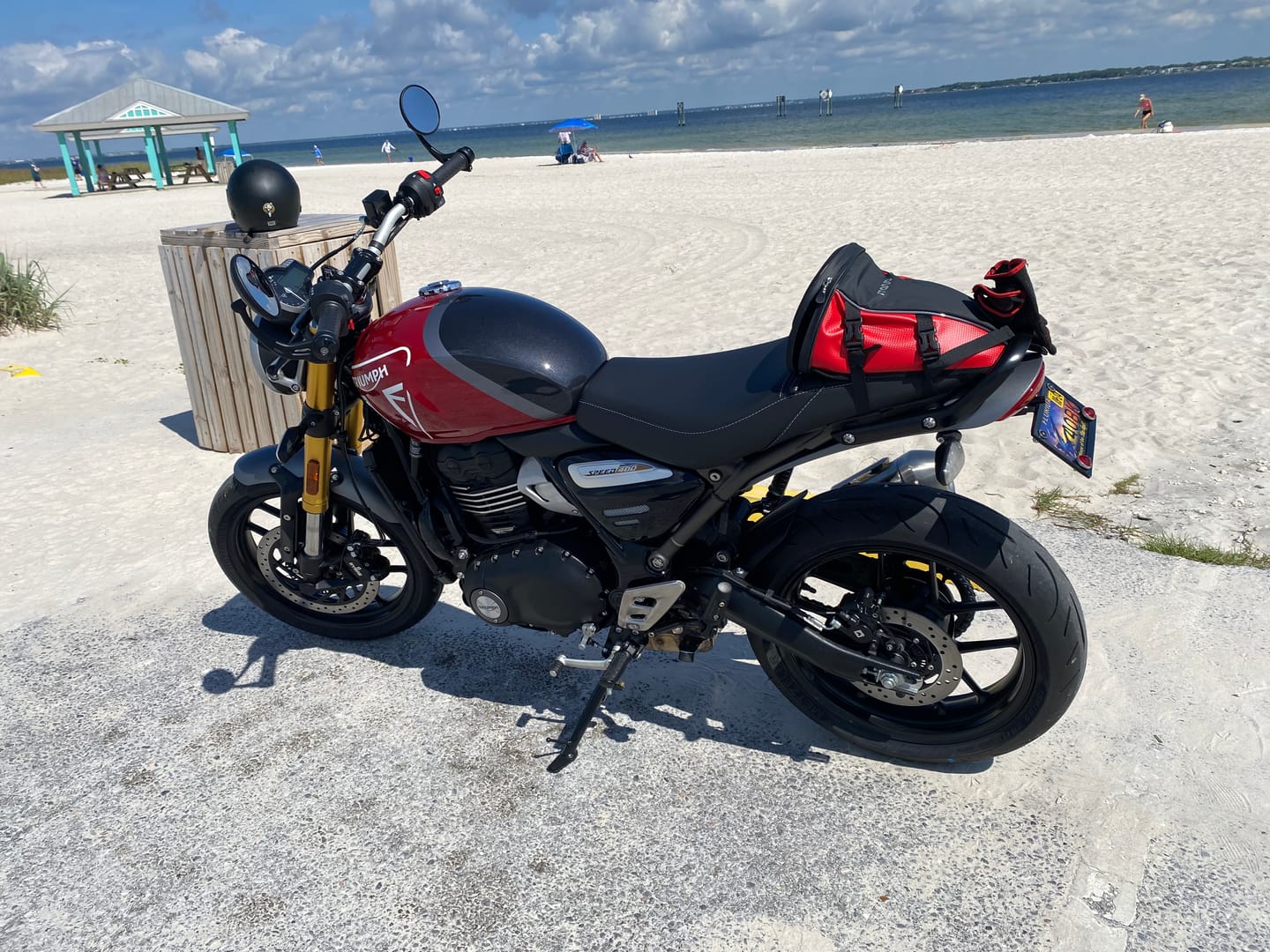 Customer photo review of Triumph Speed 400 & Scrambler 400 Plug & Play Tail Kit