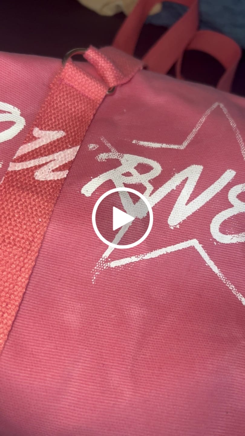 Customer video review of Waxed Bournestar™ Duffle / Bookbag [Pink]