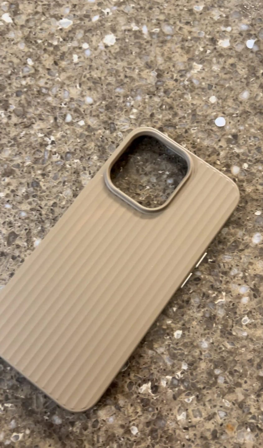 Customer photo review of "Groove" - iPhone Schutzhülle