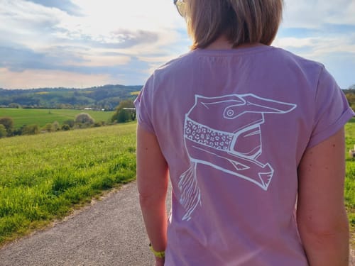 Customer photo review of #A9 - ROLLED SLEEVE SHIRT FACE - purple rose