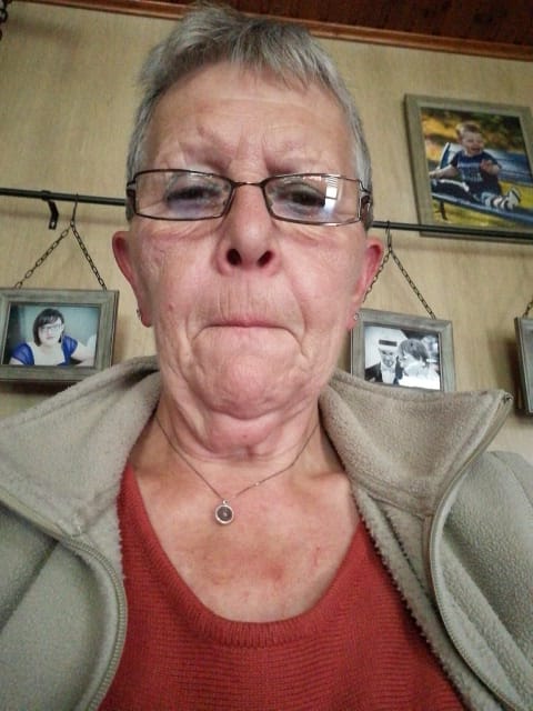 Customer photo review of Pendentif "Perle Fine" en Labradorite