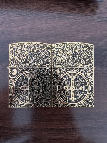 Customer photo review of Constantine's Lighter