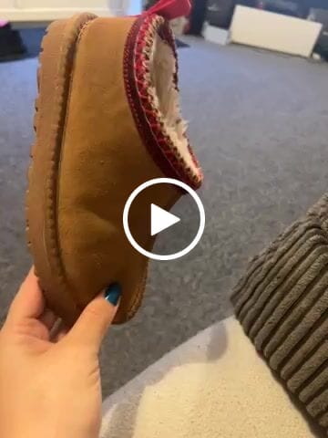 Customer video review of Alaska Fleece Childs Slippers