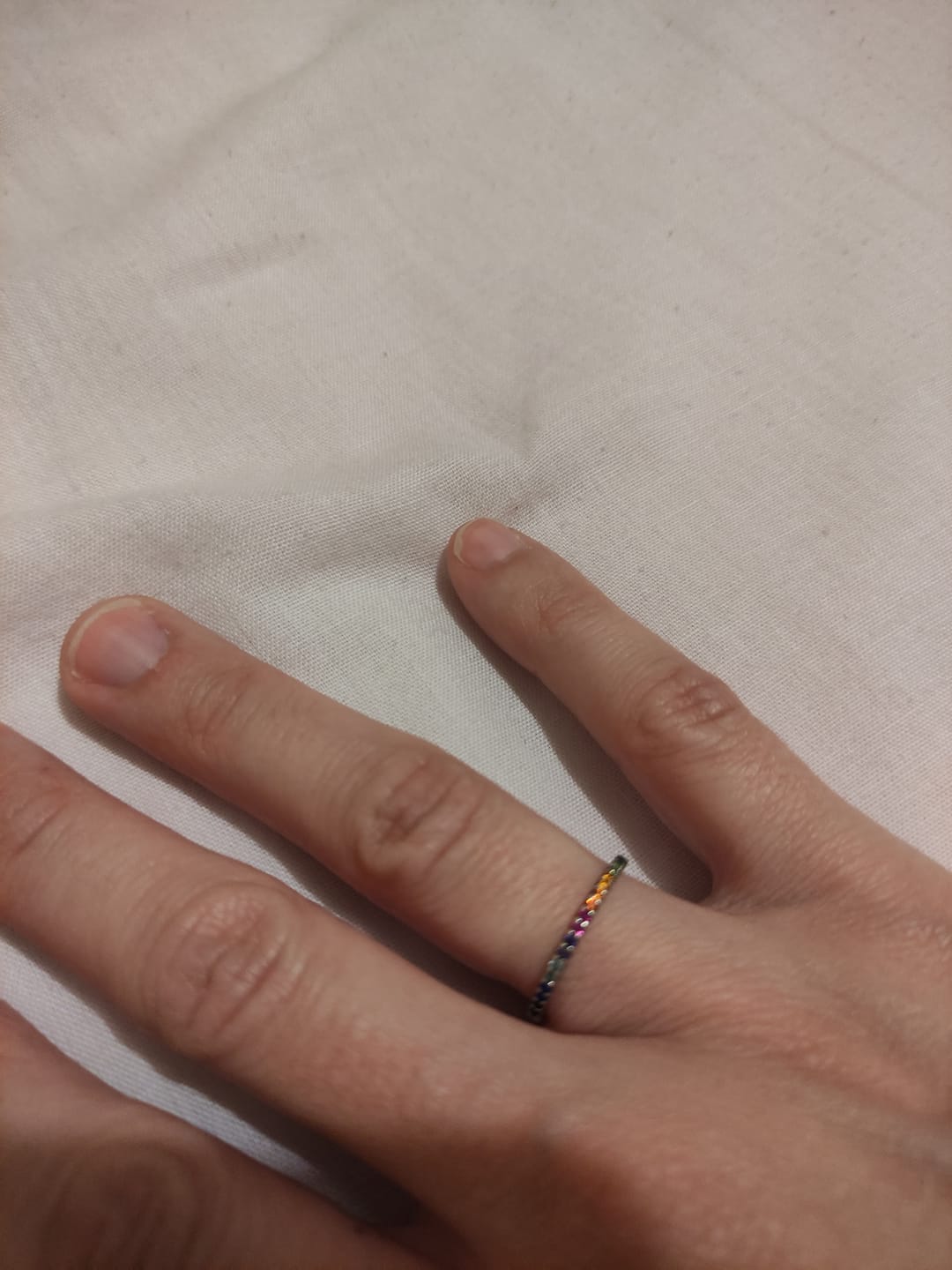 Customer photo review of Anillo Rainbow