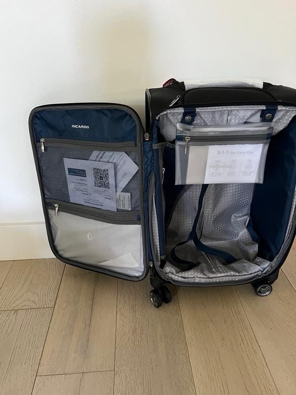 Customer photo review of Avalon Softside Carry-On Expandable Spinner