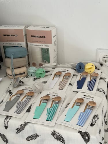 Customer photo review of 1 Chupete DIAMOND + Pack 2 Chupeteros By Nenina & Co Azul