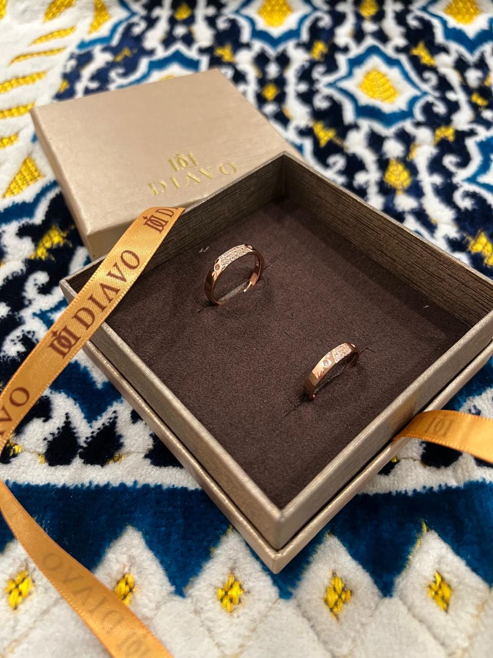 Customer photo review of Silvery Bliss Couple Bands by Diavo