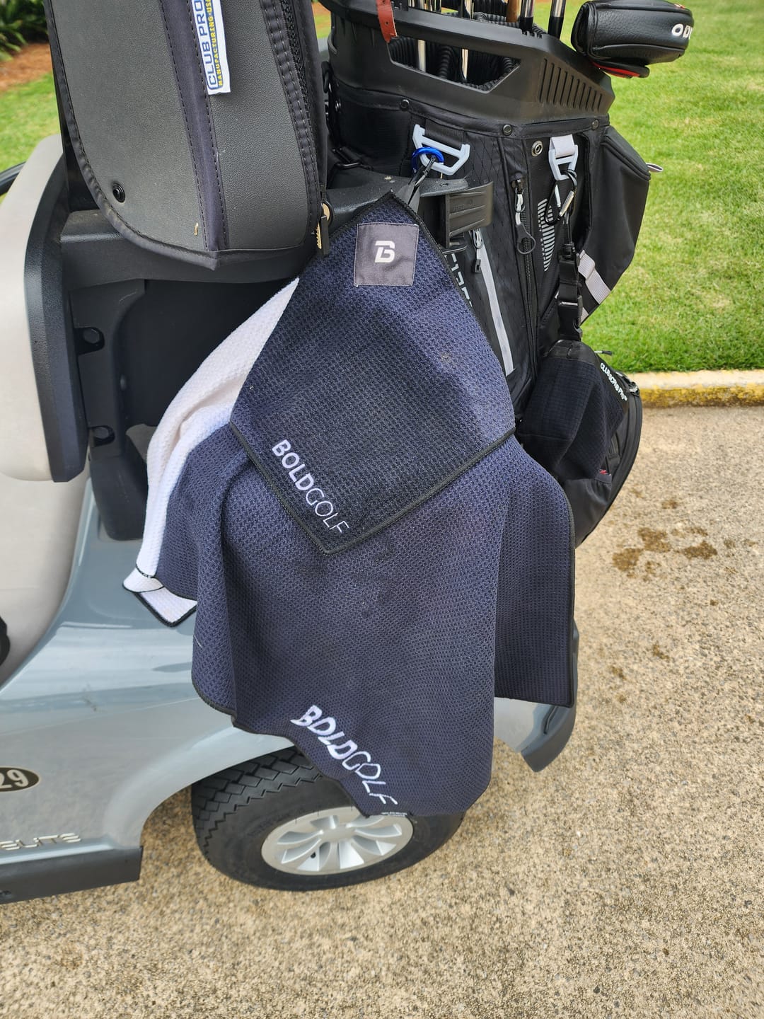 Customer photo review of The Classic - Two-Tone Magnetic Golf Towel Set