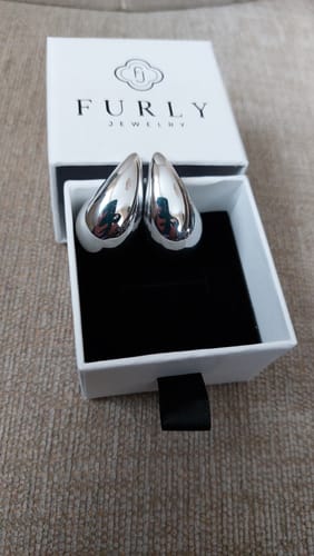 Customer photo review of Drop Ohrringe