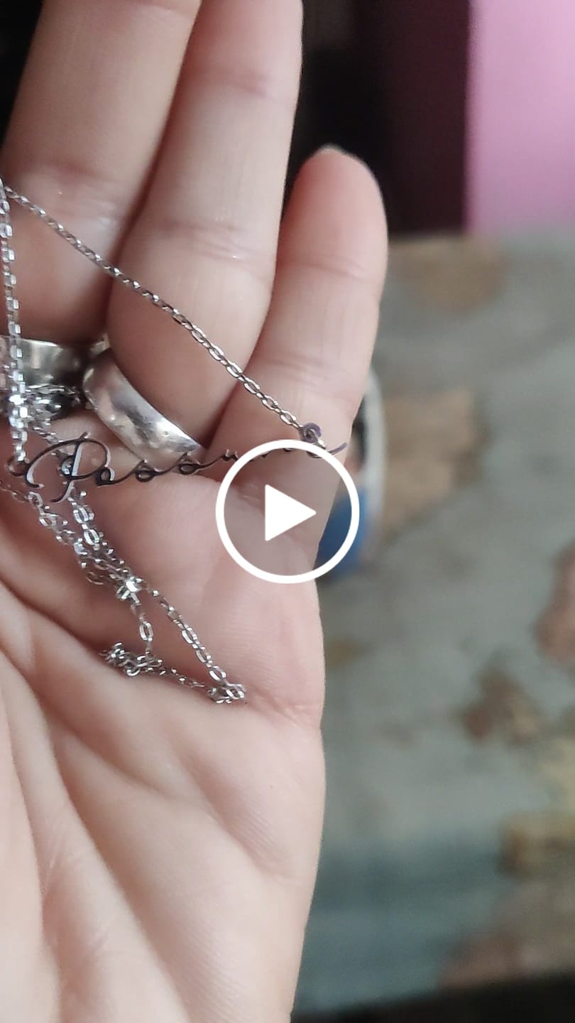 Customer video review of Collar My Name