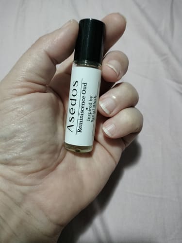Customer photo review of REMINISCENCE OUD PERFUME OIL