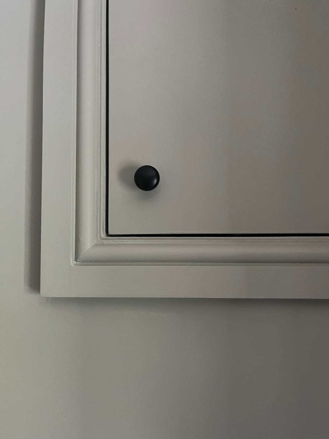 Customer photo review of Classic Cast Iron Cupboard Handles | Black