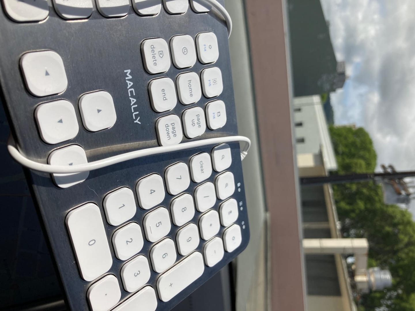 Customer photo review of USB Keyboard | USB Hub for Mac / PC