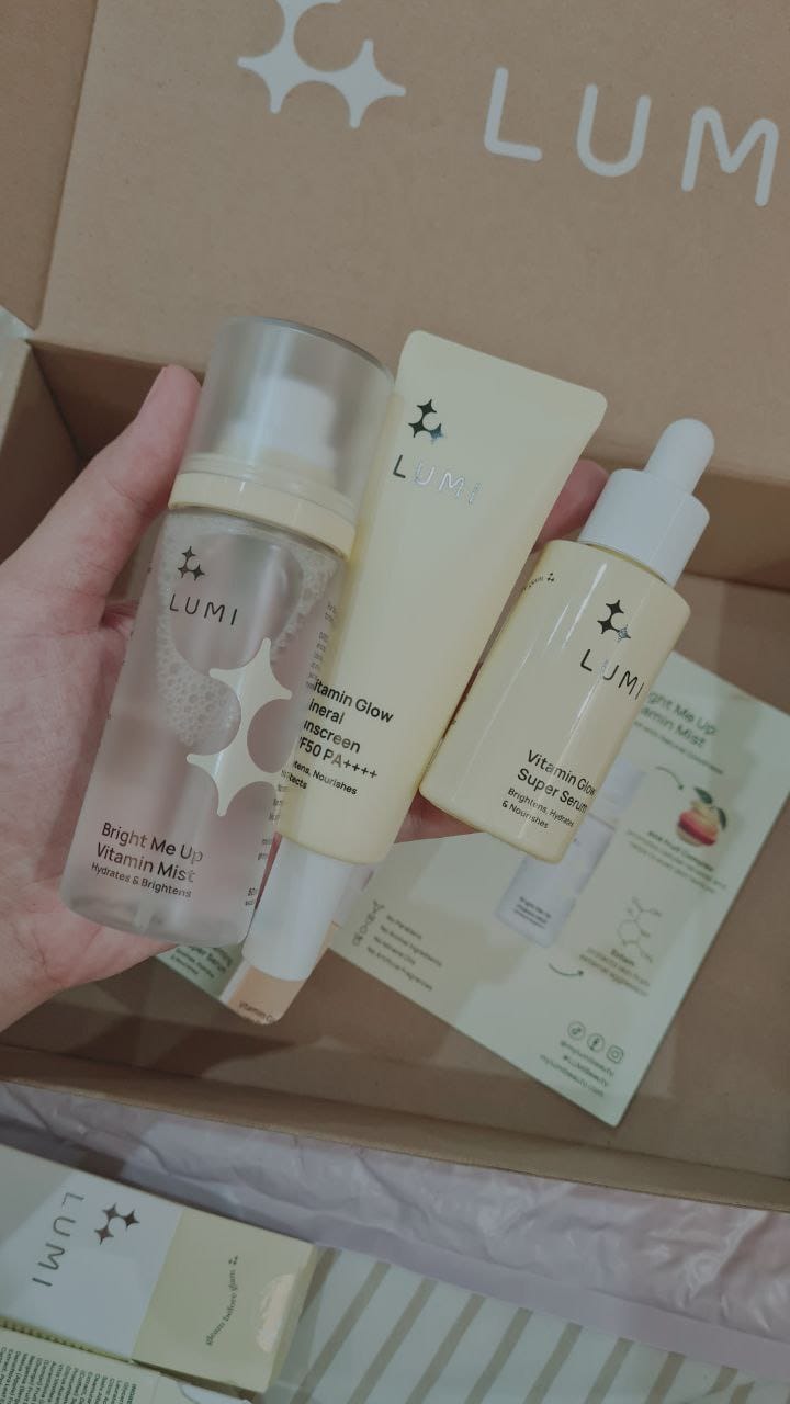 Customer photo review of Bright Me Up Vitamin Mist