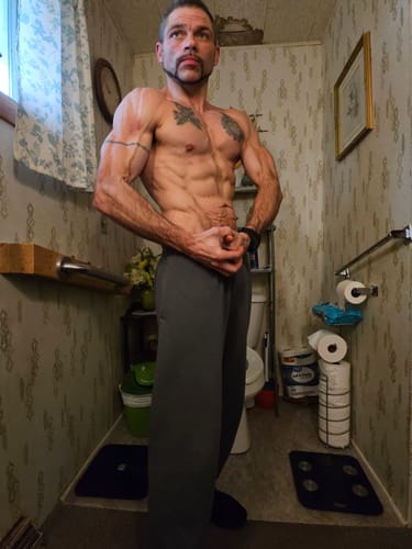 Customer photo review of Hydroxygenin™ - Hormonal Fat Burner, Muscle Preserving Blend