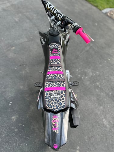 Customer photo review of Custom Seat Cover: 19-'24 CRF110F/125F