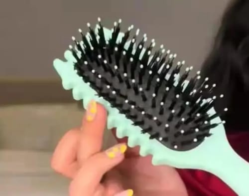 Customer photo review of Bounce Curl Styling Comb