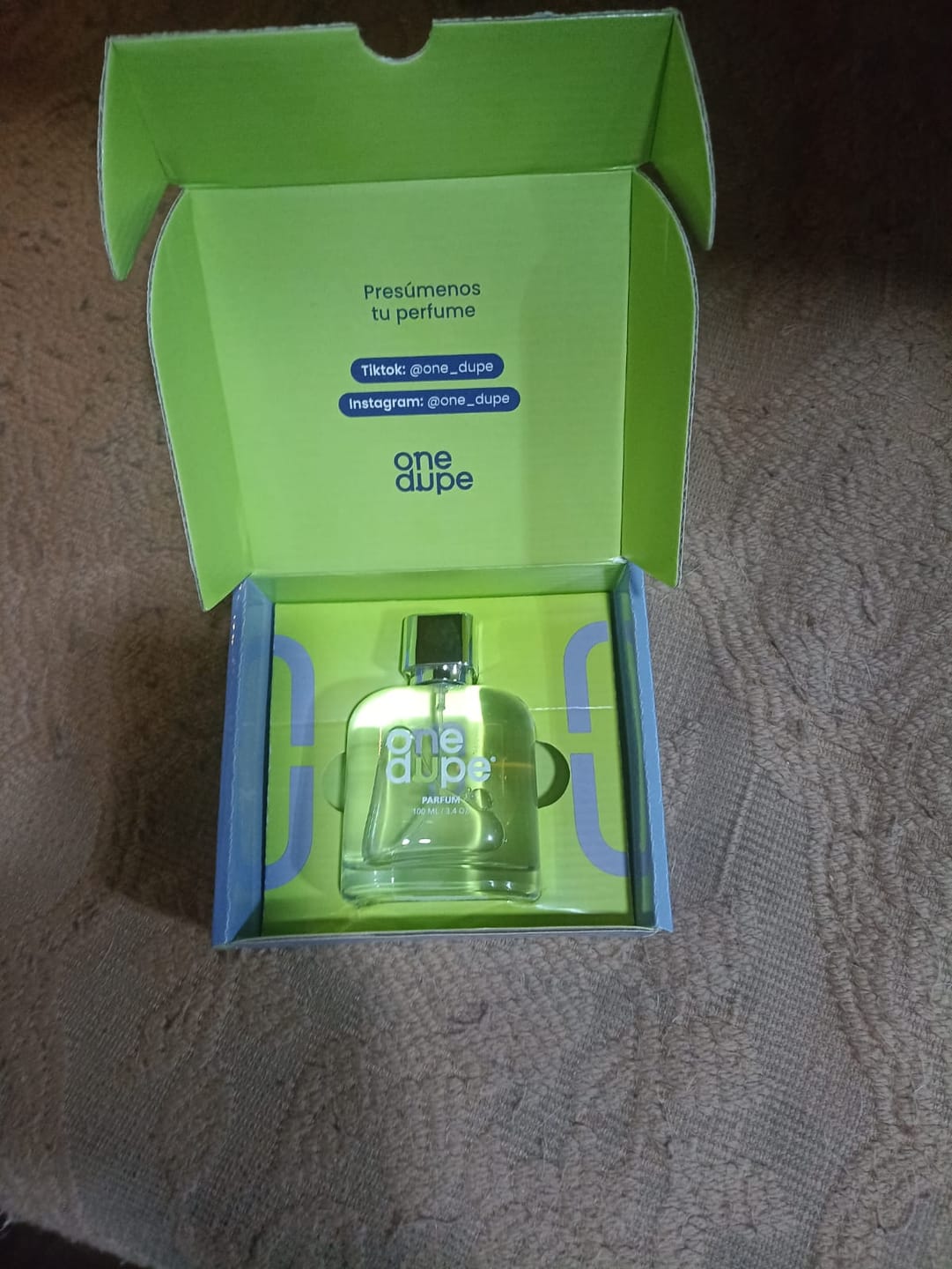 Customer photo review of Perfume inspirado en Santal 33 Le Labo